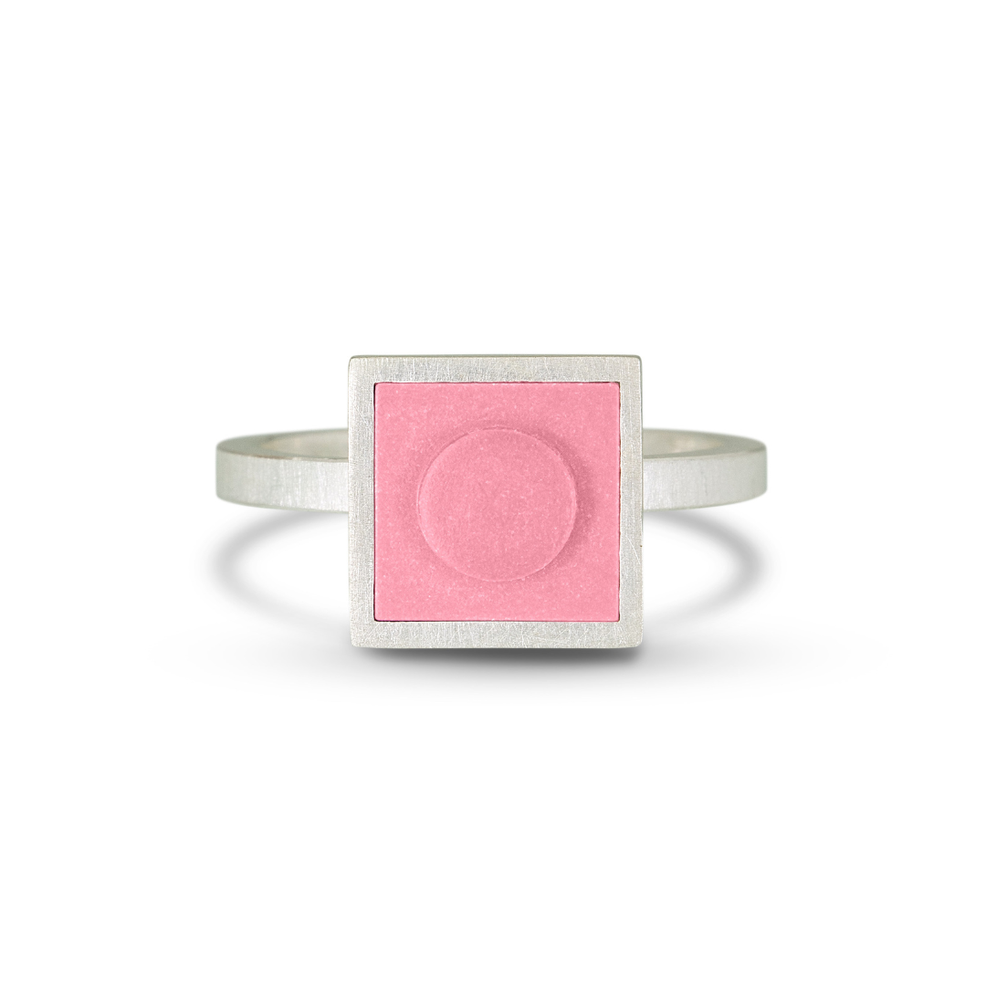 Brick Ring with thin band