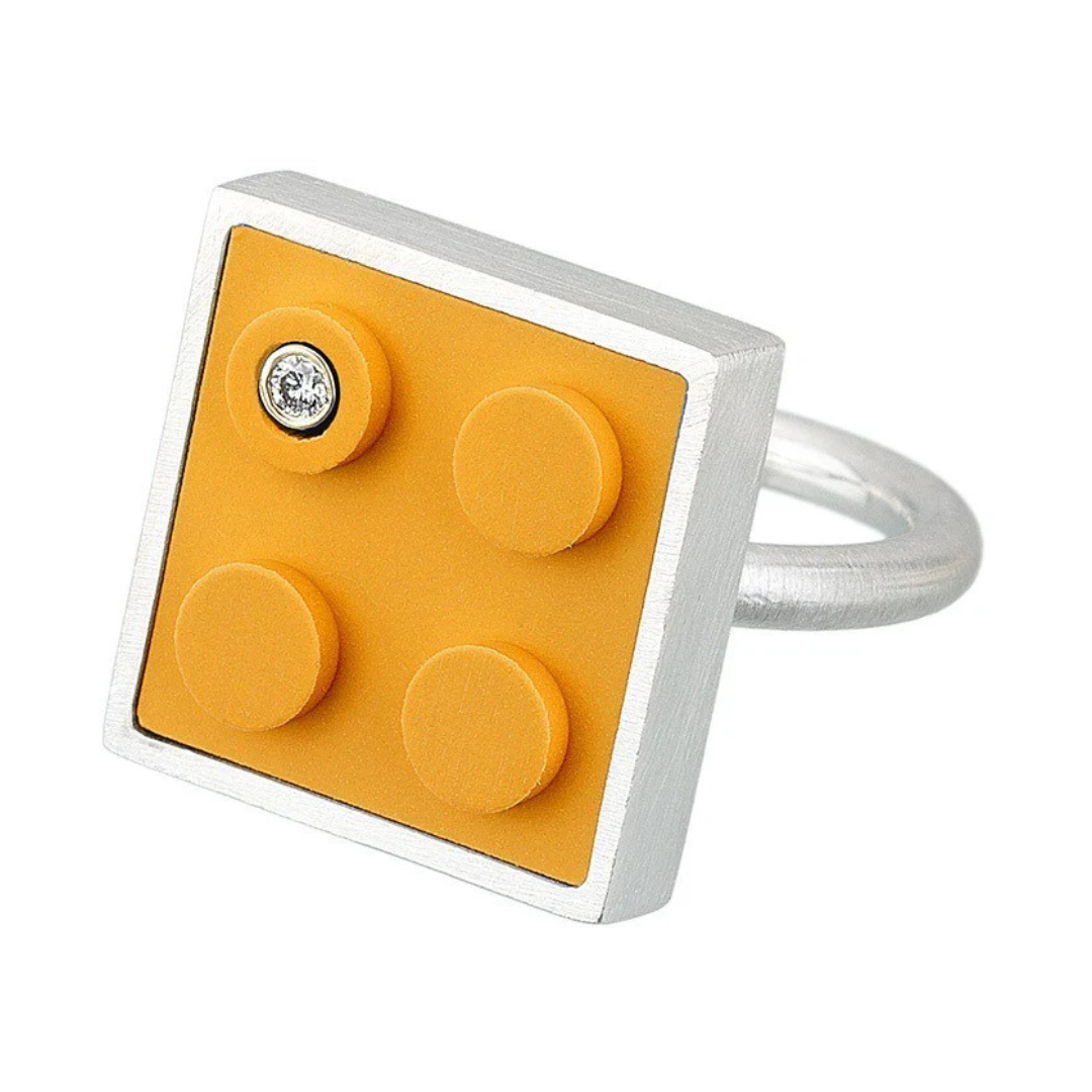 Brick Ring with Diamond