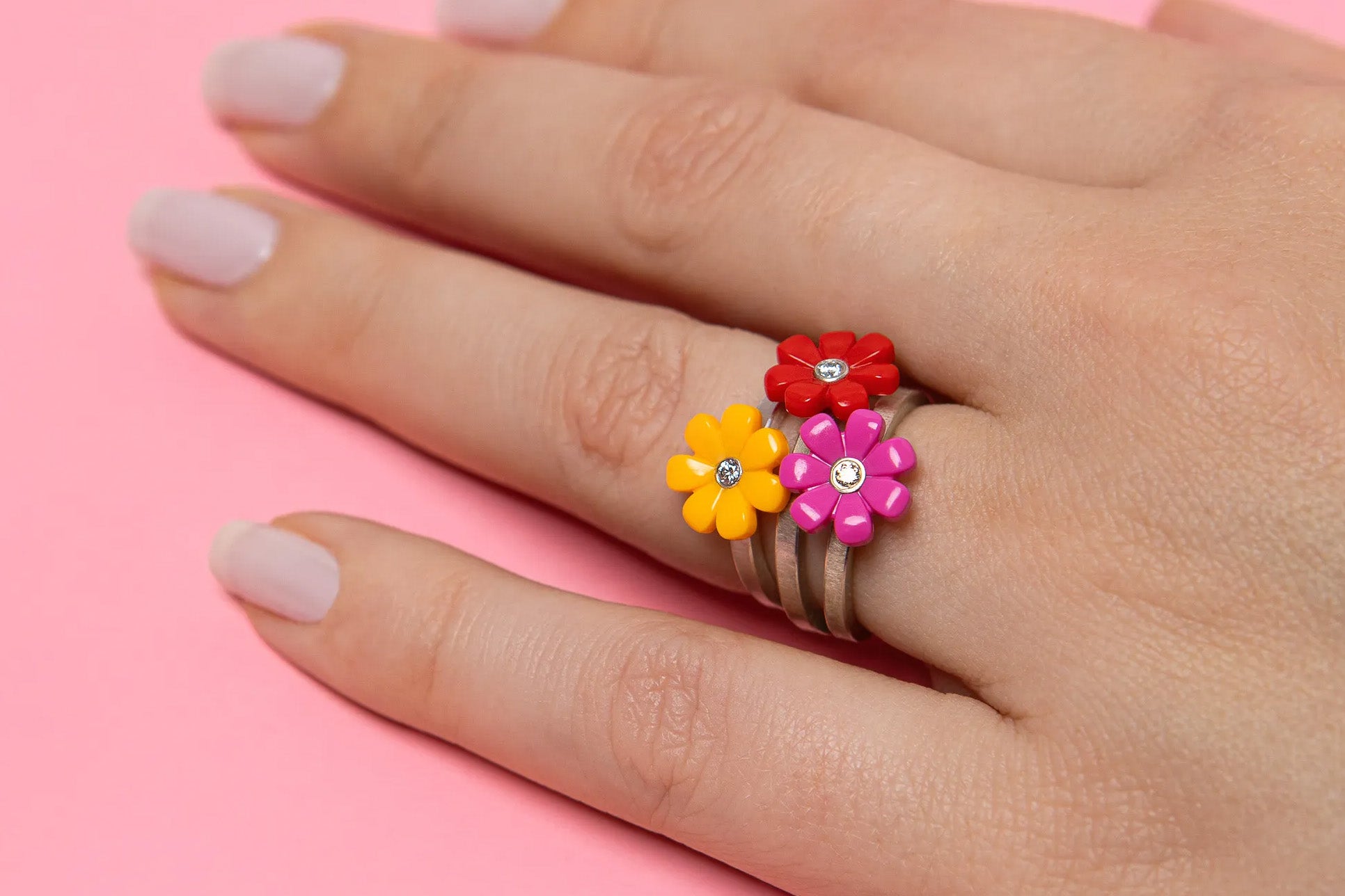 Colorful LEGO® flower jewelry inset with diamonds | Perfect Gift