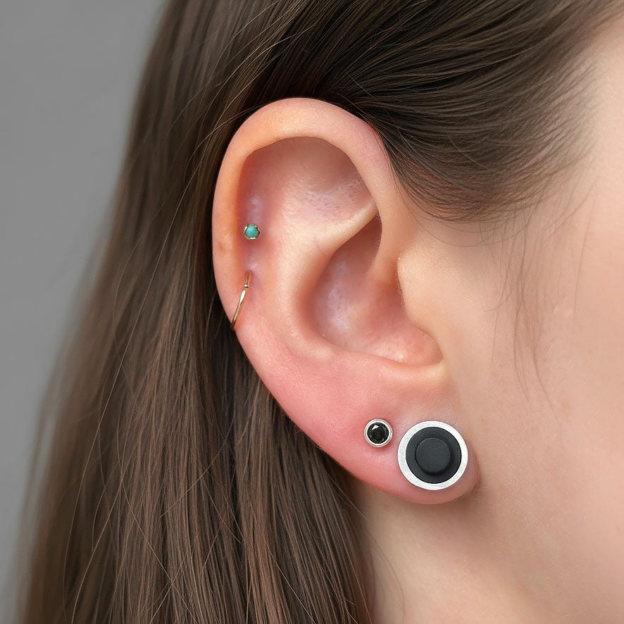 Dot Earrings