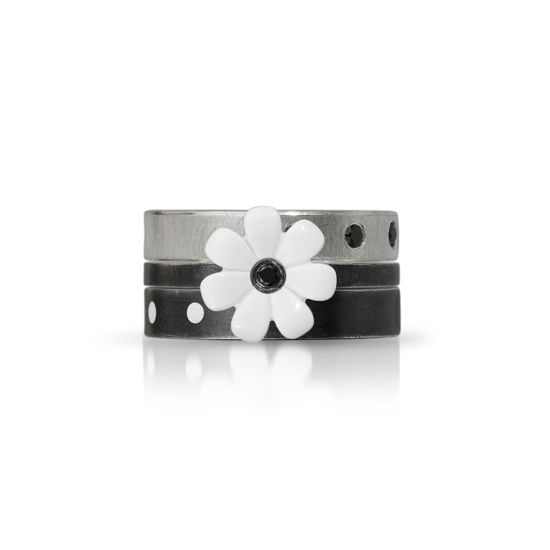 Black Diamond Daisy Stackers