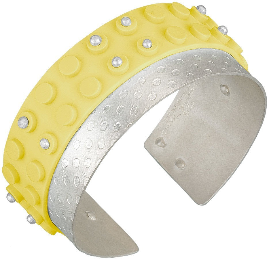 Fabricated cuff bracelet with flat plate
